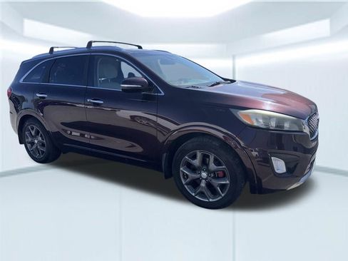Used 2016 Kia Sorento SX image 4