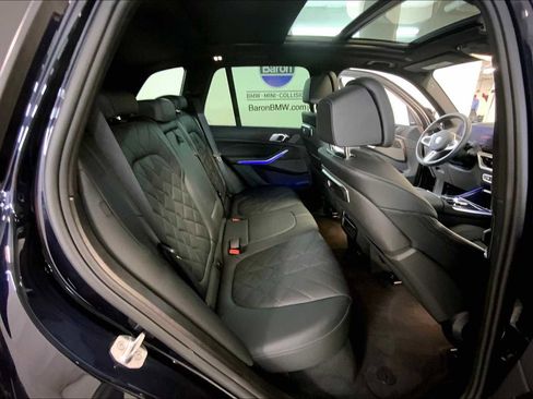 Used 2026 BMW X5 M60i image 19