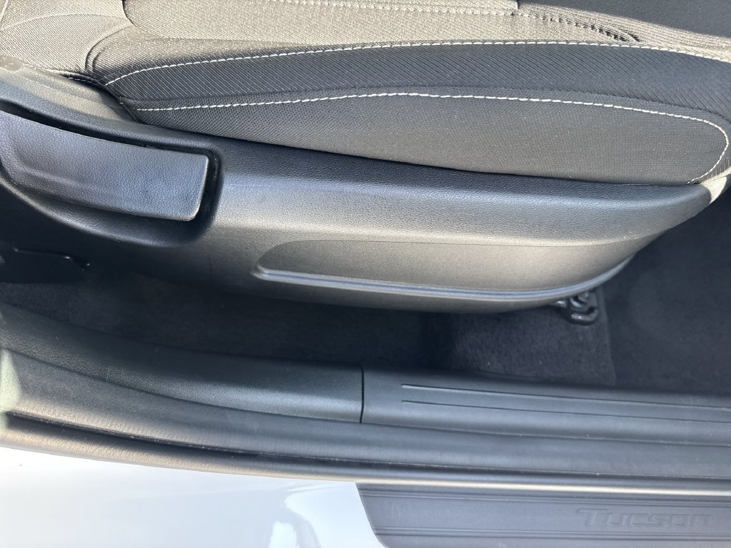 Used 2023 Hyundai Tucson SEL AWD/4WD image 45