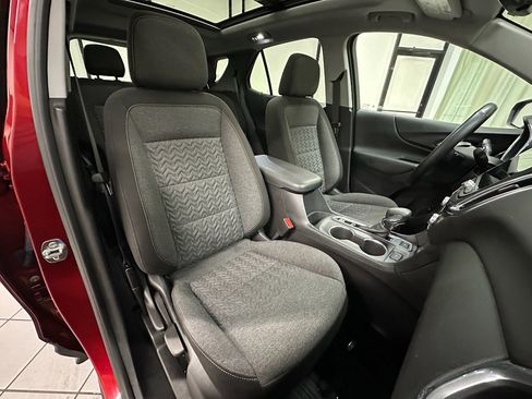 Certified 2024 Chevrolet Equinox LT image 18