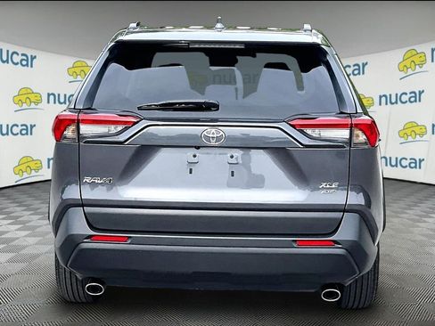 Used 2025 Toyota RAV4 XLE AWD/4WD image 5