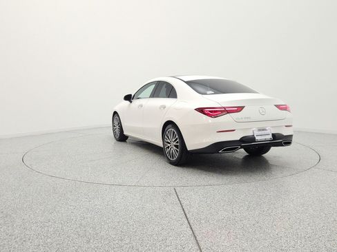 Used 2023 Mercedes-Benz CLA 250 image 7