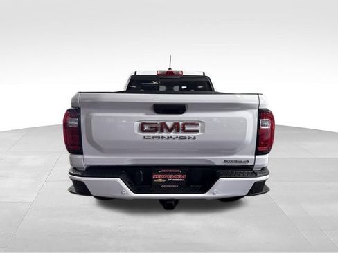 Used 2023 GMC Canyon Elevation w/ Elevation Premium Package RWD image 8
