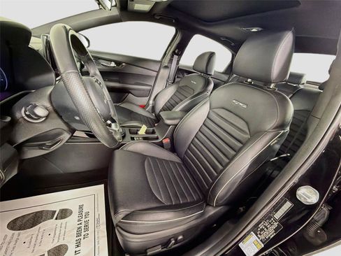 Used 2022 Kia Forte GT-Line w/ GT-Line Premium Package FWD image 21