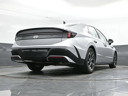 Used 2025 Hyundai Sonata SEL FWD image 38