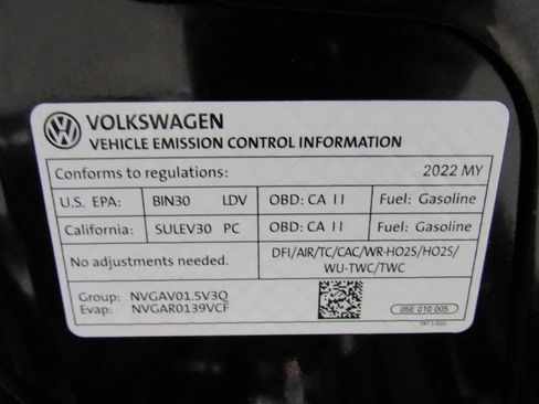 Used 2022 Volkswagen Taos SE image 25