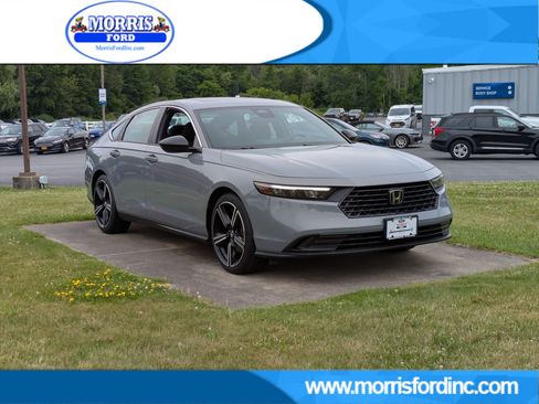 Used 2023 Honda Accord Sport image 1