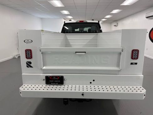 New 2026 Ford F250 XL w/ XL Chrome Package image 7