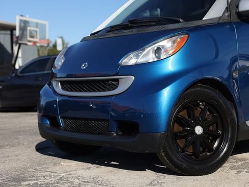 Used 2009 smart fortwo pure image 25