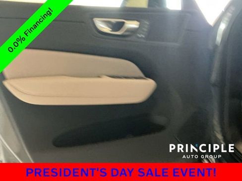 New 2026 Volvo XC60 B5 Core image 24