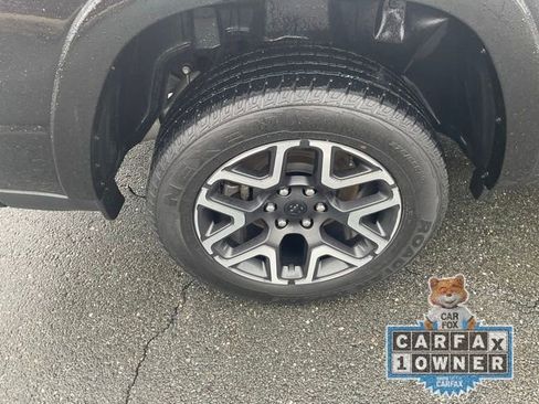 Used 2025 RAM 1500 Laramie AWD/4WD image 7
