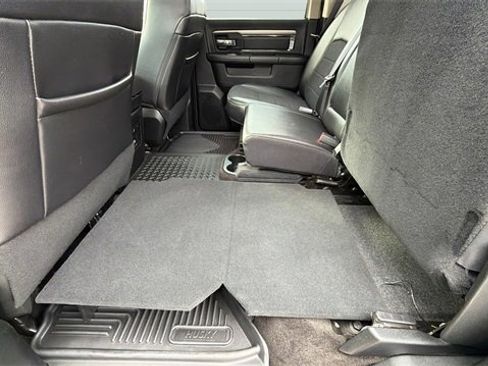 Used 2018 RAM 1500 Sport image 19