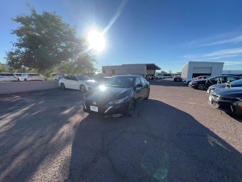Used 2025 Nissan Sentra SV image 16