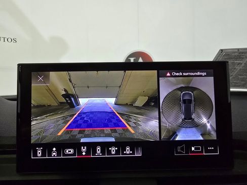 Certified 2025 Audi Q5 2.0T Premium Plus w/ Premium Plus Package image 18