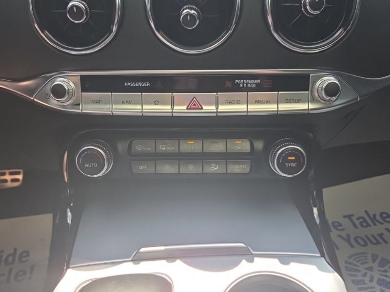 Used 2023 Kia Stinger GT2 AWD/4WD image 36