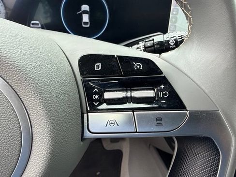 Used 2023 Hyundai Elantra SEL w/ Convenience Package FWD image 34