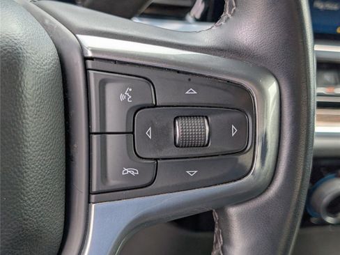 Used 2023 Chevrolet Silverado 1500 LT AWD/4WD image 22