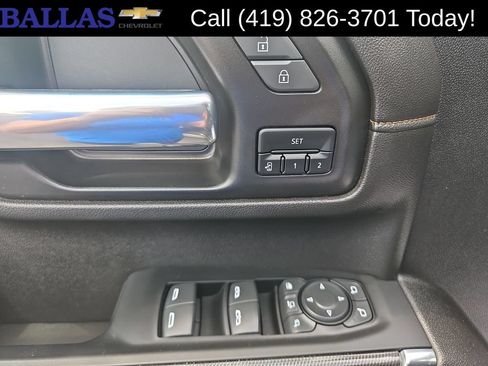 Certified 2022 GMC Sierra 2500 AT4 AWD/4WD image 24