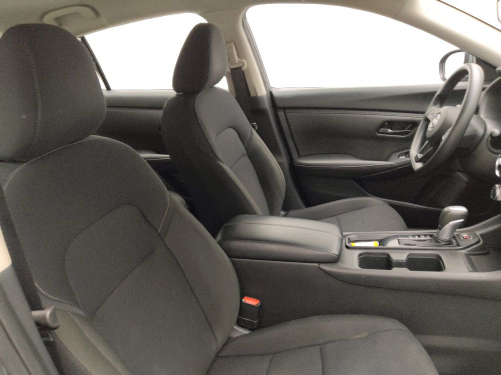 Used 2025 Nissan Sentra S FWD image 21