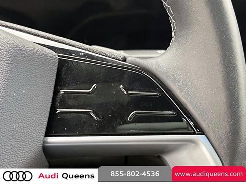 Used 2025 Audi Q5 Premium Plus w/ Premium Plus AWD/4WD image 23