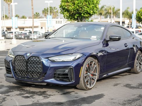 Used 2024 BMW M440i Coupe w/ Premium Package image 3