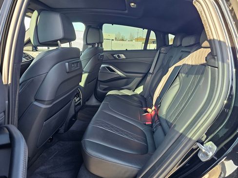 Used 2021 BMW X6 xDrive40i w/ M Sport Package image 45