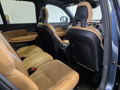 Used 2022 Volvo XC90 T6 Inscription image 13