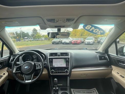 Used 2018 Subaru Outback 2.5i Limited image 2