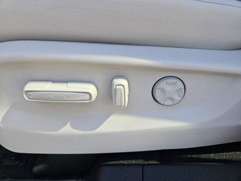 New 2026 Honda Odyssey EX-L image 9