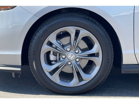 Certified 2023 Honda Accord EX image 16