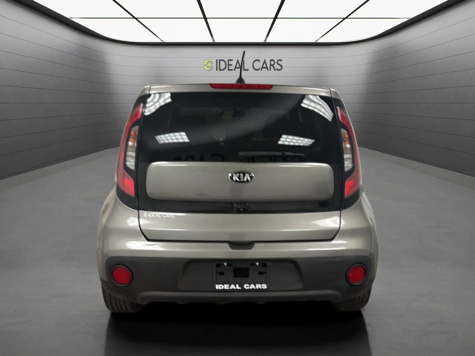 Used 2019 Kia Soul FWD image 6