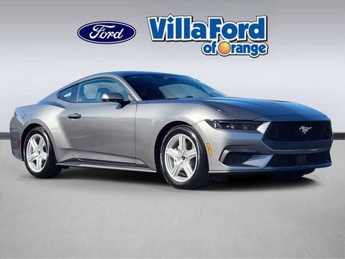 Used 2026 Ford Mustang Coupe RWD image 1