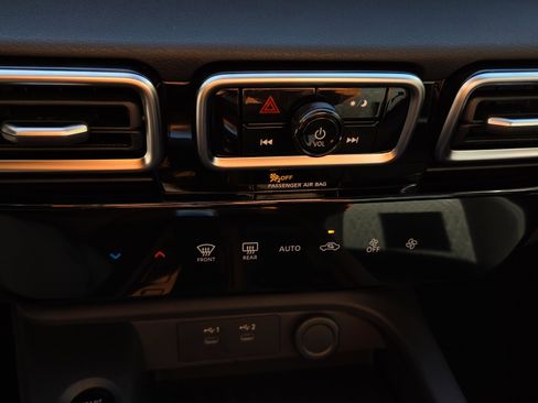 New 2026 Nissan Sentra SV w/ Floor Mat Package FWD image 23