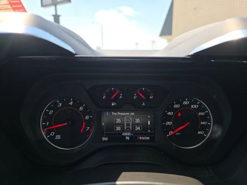 Used 2020 Chevrolet Camaro LT w/ Technology Package RWD image 19