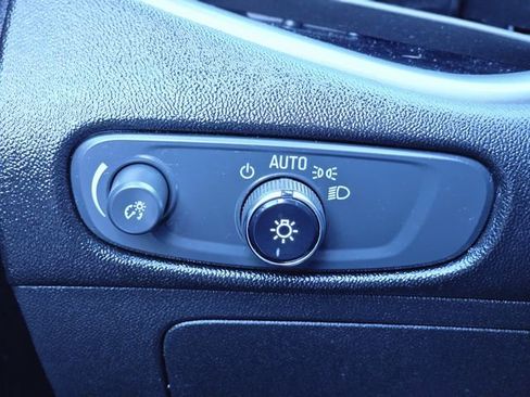Used 2023 Chevrolet Malibu LT FWD image 20