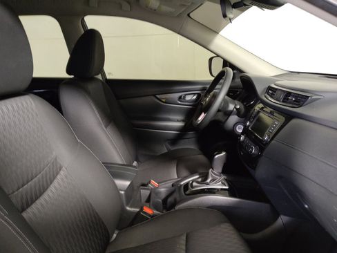 Used 2020 Nissan Rogue S AWD/4WD image 21