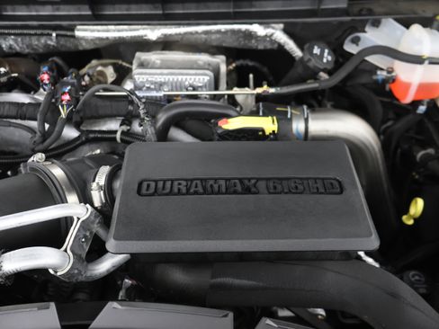 Used 2022 Chevrolet Silverado 2500 LT w/ Convenience Package AWD/4WD image 19