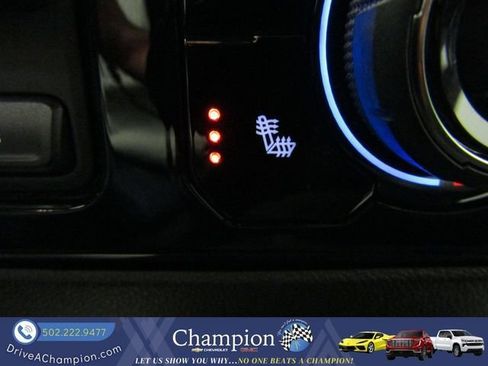 Used 2023 Chevrolet Silverado 1500 LT Trail Boss image 9