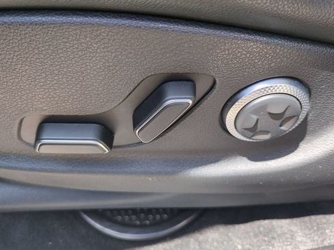 Used 2023 Genesis GV80 3.5T AWD/4WD image 14