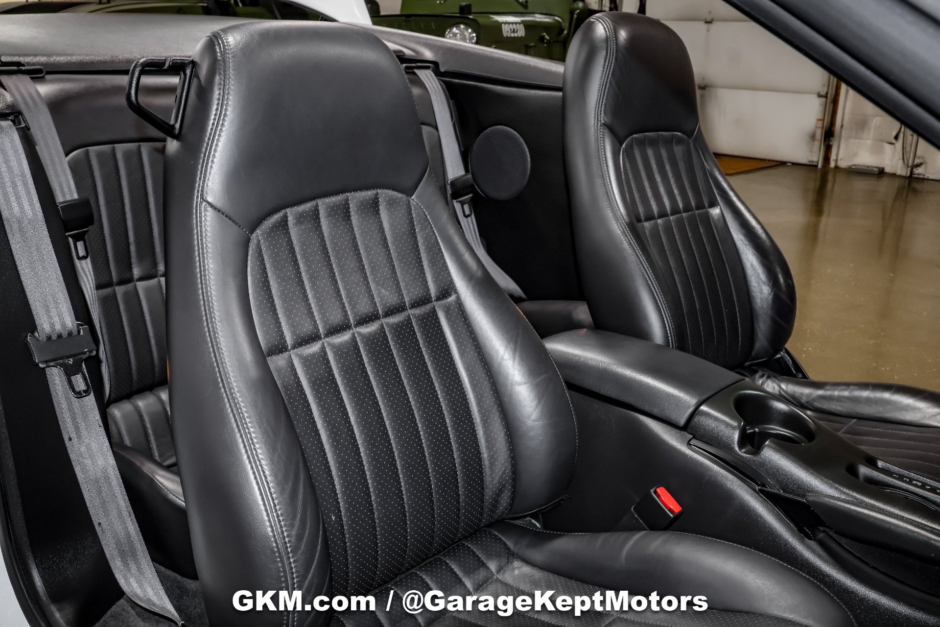 Used 2002 Chevrolet Camaro Z28 RWD image 84