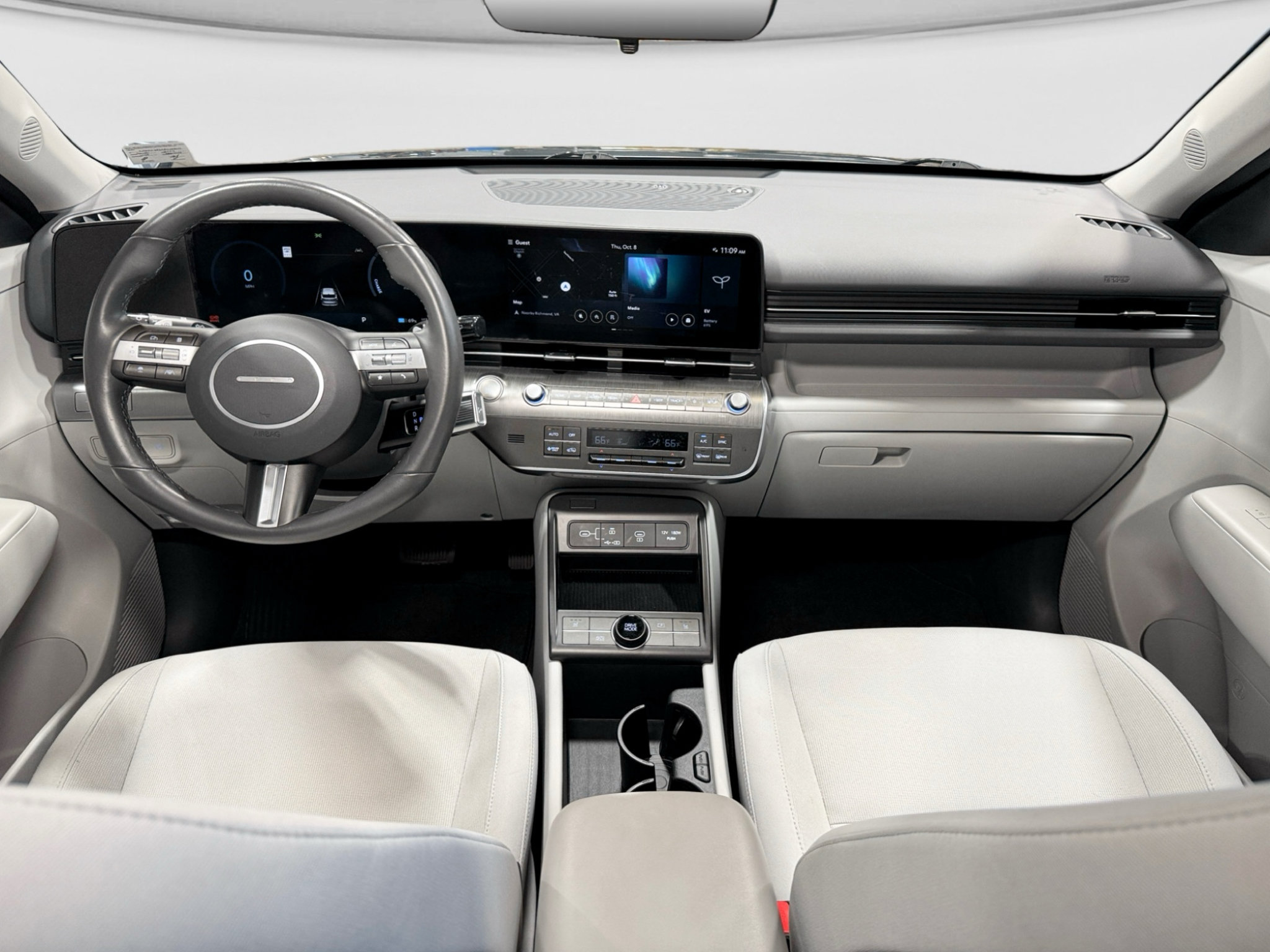Used 2024 Hyundai Kona SEL FWD image 16