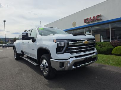 Used 2026 Chevrolet Silverado 3500 LTZ w/ LTZ Convenience Package