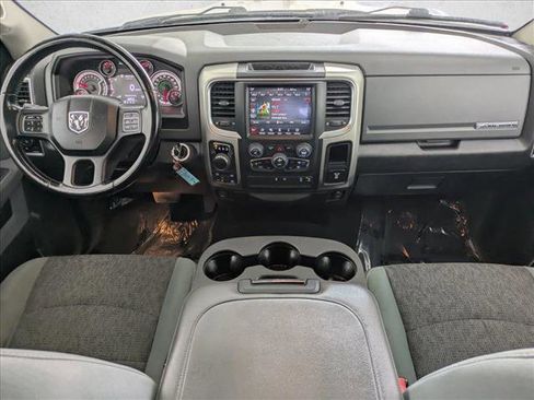 Used 2019 RAM 1500 Big Horn AWD/4WD image 16