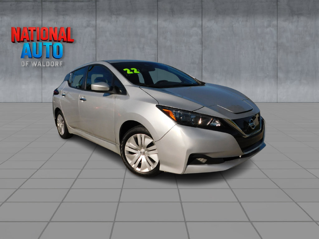 Used 2022 Nissan Leaf S FWD image 1
