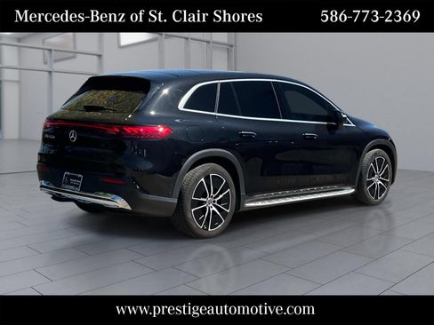 Used 2023 Mercedes-Benz EQS 450+ SUV image 6