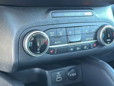 New 2026 Ford Escape Active w/ Cold Weather Package AWD/4WD image 14