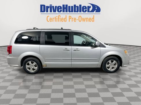 Used 2012 Dodge Grand Caravan SXT image 9
