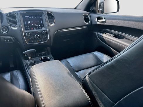 Used 2019 Dodge Durango R/T w/ Technology Group AWD/4WD image 27