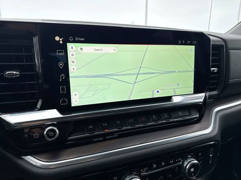 Used 2022 GMC Sierra 1500 SLT w/ SLT Premium Plus Package image 14