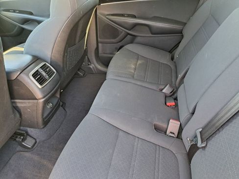 Used 2019 Kia Sorento L image 20